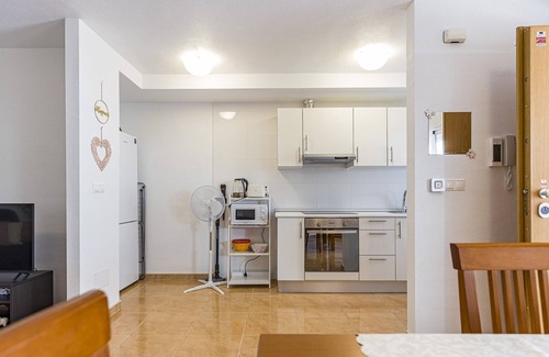 Sucina Casa | LORIELLE STAY - ADULTS ONLY - Fabulous apartment with shared pool and free WiFi