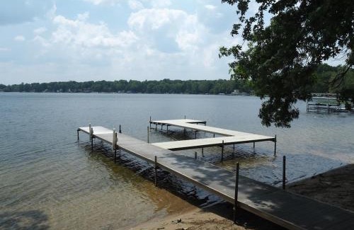Sister Lakes Casa | Lorlee - A Large And Luxurious Lakefront Cottage!