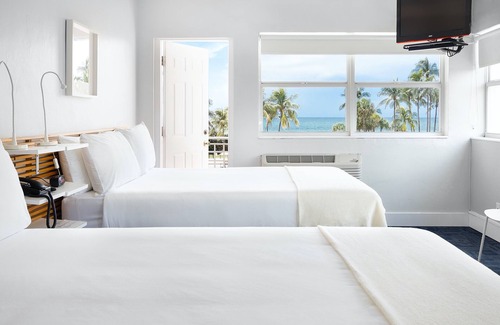 Mid Beach Hotel | Lorraine Hotel