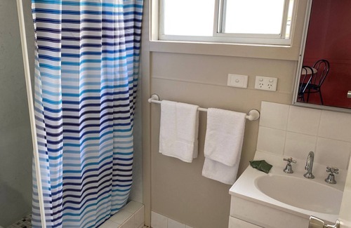 Shoalhaven Heads Cabina | Lorsens on the River - Cabin 2