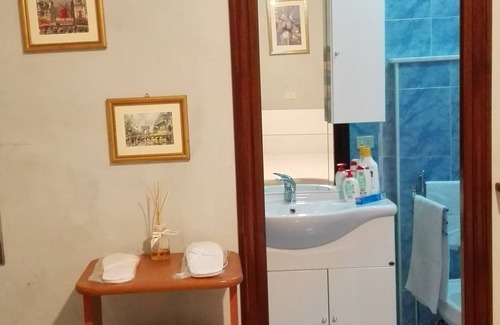 Quartiere XXXIII Lido di Ostia Ponente Apartamento | La casa de Lory en Ostia Roma, cerca del mar, a 15 minutos del aeropuerto de Fiumicino.