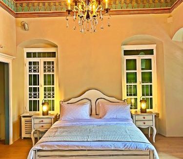 Symi Apartamento | "LOS" 1 Neoclassic Harbour View