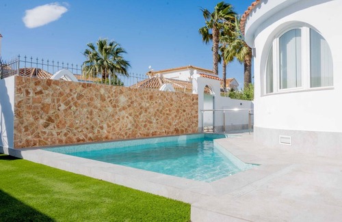 Los Alcázares Villa | Los Alcázares- Chalet independiente a 500m de la playa.