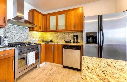 Los Altos Apartamento | Los Altos Casa de Campo perfect vacation 2 bedroom apartment with golf view