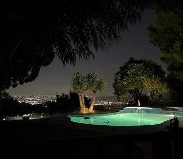 Hacienda Heights Casa | Los Angeles - Centrally located between Disneyland Universal Studios Beverly Hills and Downtown LA Most ideal city to stay with stunning views and heated pool