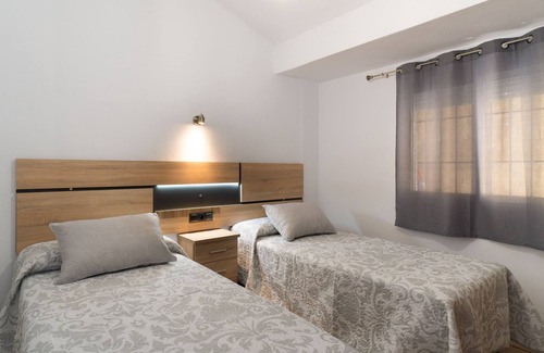 Vélez-Málaga Cabaña | PISCINA PRIVADA SEMI-CLIMATIZADA, CERCA DE PLAYA, WIFI, VISTAS AL MAR, A.C.