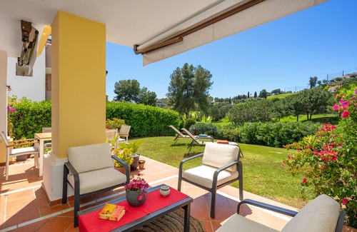 Benahavis Apartamento | Los Arqueros Golf Views by Lica Homes
