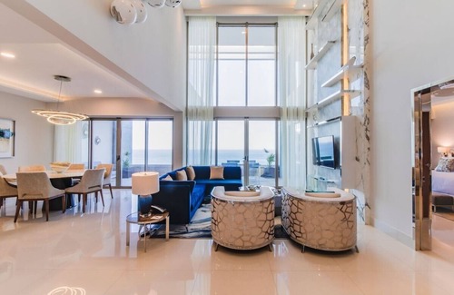 San José del Cabo Complejo | Los Cabos - Luxurious 3-Bedroom Loft, OV, 1-King, 4-Queens, Discounted 20-30%