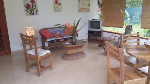 Cocles Casa | Los Delfines Lodge