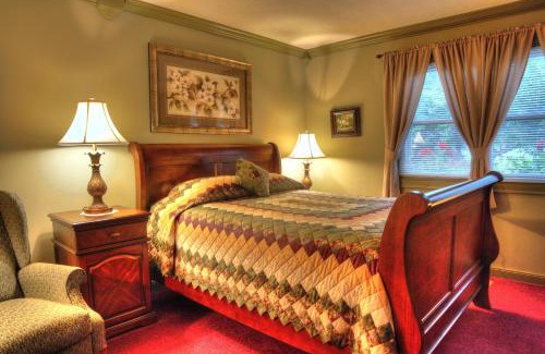 Penn Yan Cama Y Desayuno | Los Gatos Bed & Breakfast