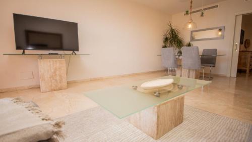 Castillo de la Duquesa Apartamento | Los Granados 911