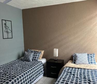 Tesistán Casa | Los Laureles