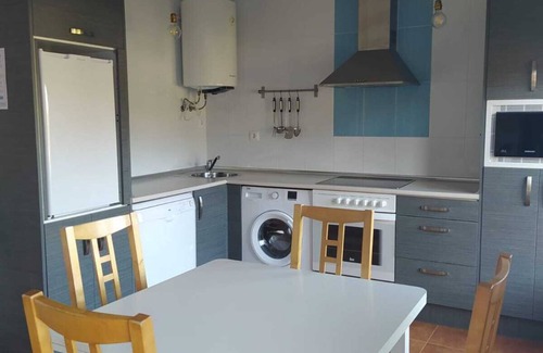 Alfoz de Lloredo Casa | Bonito apartamento cerca de la playa