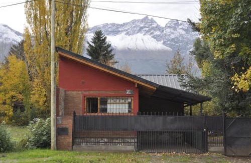 El Bolsón Chalet De Esquí | Los Pinos