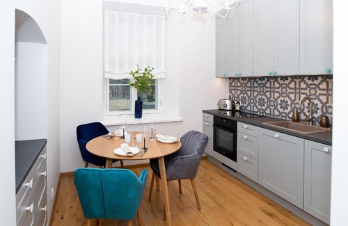 Old Town Apartamento | Lossi 32 Luxury Apartment with Sauna