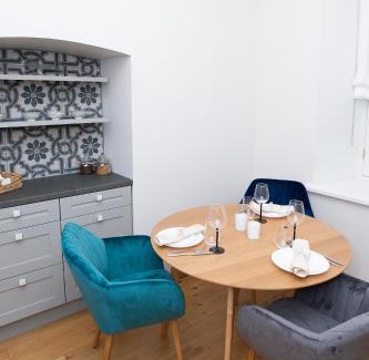 Old Town Apartamento | Lossi 32 Luxury Apartment with Sauna