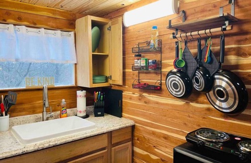 Eufaula Cabina | Lost Boys’ Treehouse Hideout