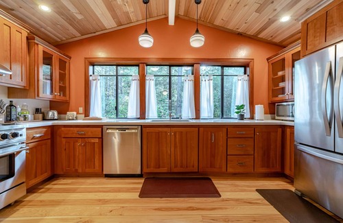 Carlotta Casa | Lost Coast Cottage cerca de Petrolia