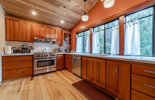 Carlotta Casa | Lost Coast Cottage cerca de Petrolia
