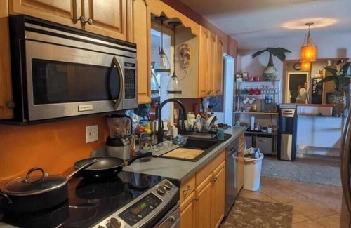 South Venice Casa | Fennario Resort: Lagoon pool w/ tiki bar, sauna, & hot tub 1/2 mi to beach ferry