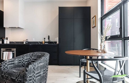 Stratford Apartamento | Lot 44: Wood Forbes Unit 3 (King)