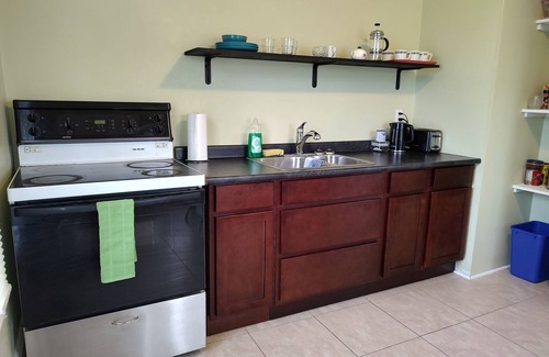 Meteghan Apartamento | Lots of room for friends or families. A peaceful and roomy 3 bedroom apartment.