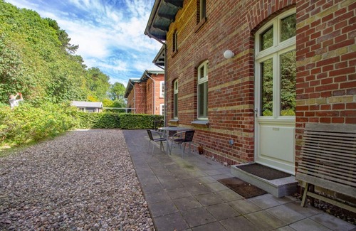 Barhoft Apartamento | Lotsenwohnung - Stylish vacation apartment with Baltic Sea view, fireplace and terrace