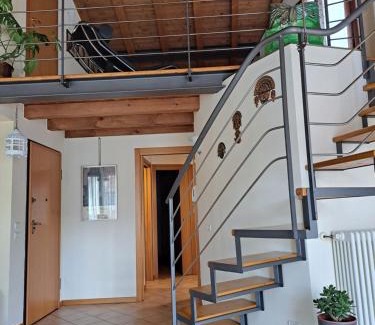 Caprino Veronese Apartamento | Lotus, appartamento con soppalco a Caprino Veronese
