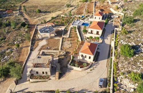 Beiteddine Casa | Lotus @ Ethos