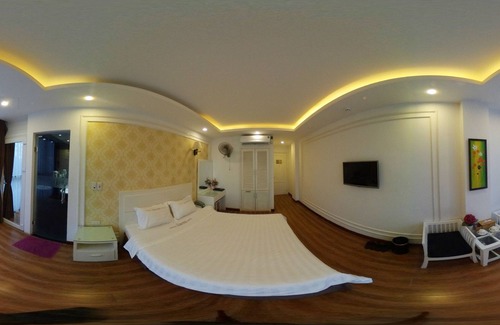 Ha Dong Hotel | Lotus Hotel Van Phuc - by BayLuxury
