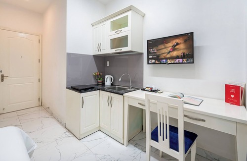 Phu Nhuan Hotel | Lotus Hotel