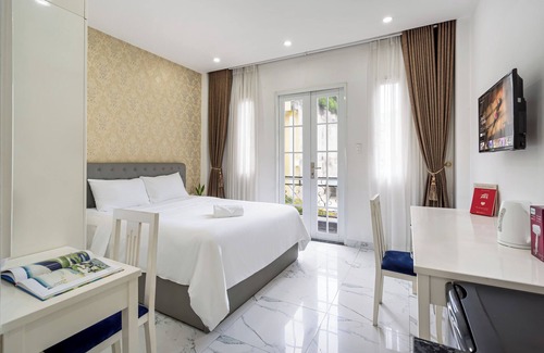 Phu Nhuan Hotel | Lotus Hotel