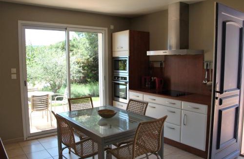 Cebazan Casa | Lou Daro