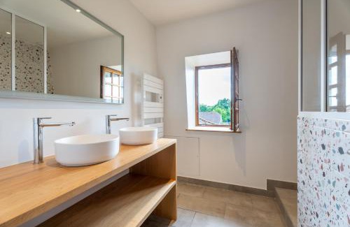 Salies-de-Bearn Casa | Lou Grith - Maison pour 10 avec piscine privée