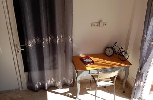 Callas Cama Y Desayuno | Lou Pitchoun Cabanon