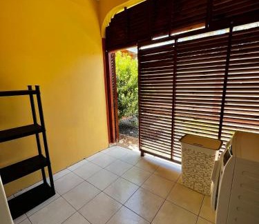 Baie-Mahault Villa | Louer la Villa Turquoise Avec Piscine Privée