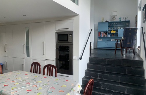 Dungloe Cabaña | LOUGH MEELA LODGE, pet friendly in Dungloe, County Donegal