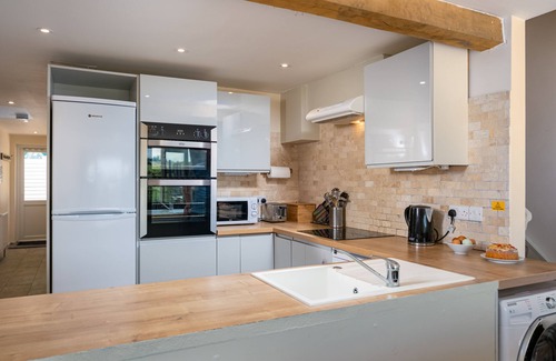 Petersfield Cabaña | Louisa's Cottage - Beautiful Family Property in Rural Hampshire
