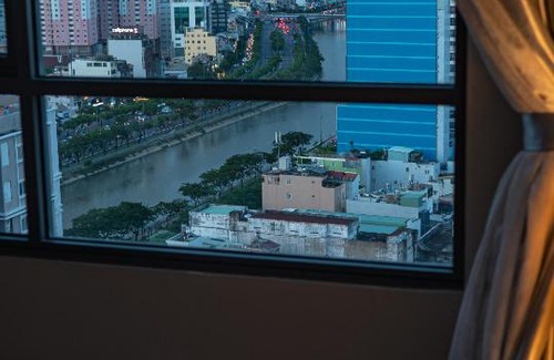District 4 Apartamento | Louisa The Gold View Apartment