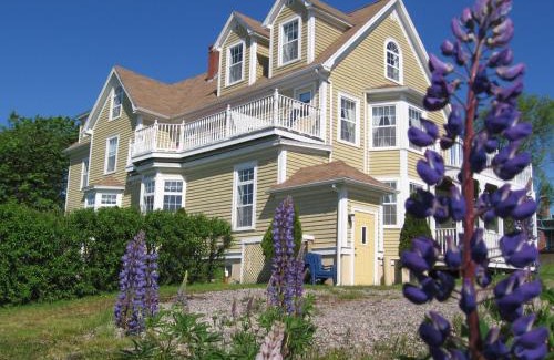 Louisbourg Cama Y Desayuno | Louisbourg Harbour Inn