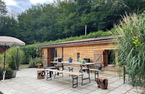Charnay Chalet De Esquí | Löuloue - a cottage by the river
