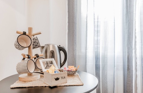 Quartiere XXIV Don Bosco Casa | LoungeFloor Metro A Netflix & Wi-Fi