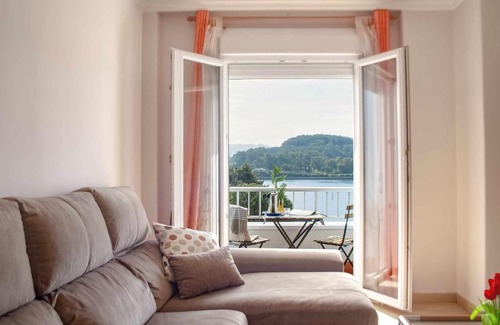 Poio Apartamento | Lourido beach