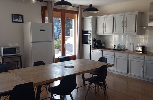 Borderes-Louron Apartamento | Louron Valley, views, peace and comfort