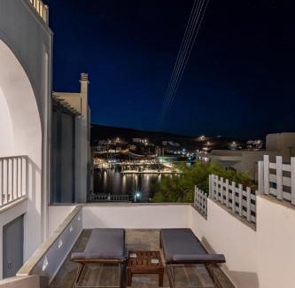 Loutra Apartamento | Loutra Kythnos Suites