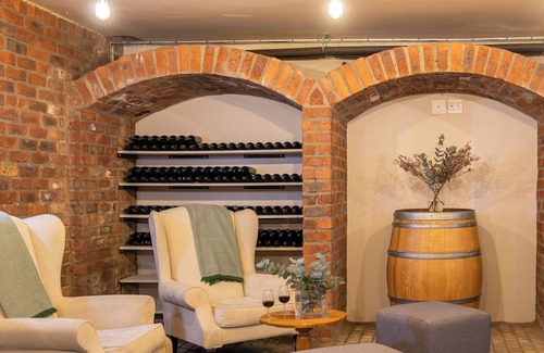 Vlottenburg Casa | Lovane Boutique Wine Estate & Guesthouse