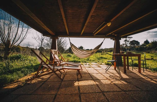 Almadena Chalet De Esquí | Love and a hut: nature, beach, pool