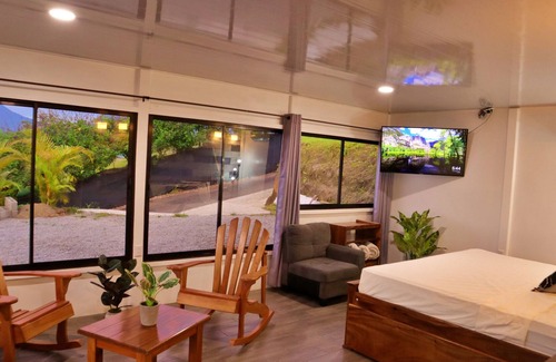 El Fósforo Cabina | Love Cabin - Lake & volcano Views
