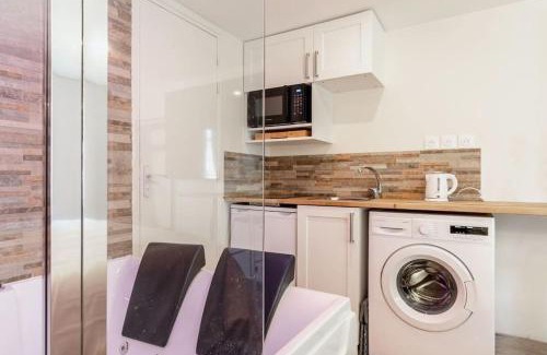 Villeneuve-le-Roi Apartamento | Love Room avec Jacuzzi, Le Saccard