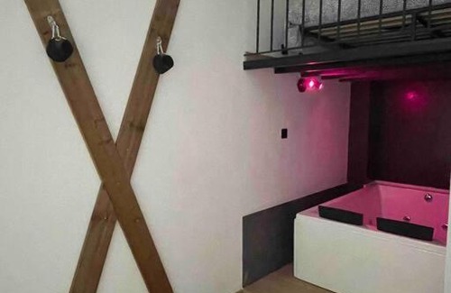 Le Mourillon Apartamento | Love room avec jacuzzi toulon